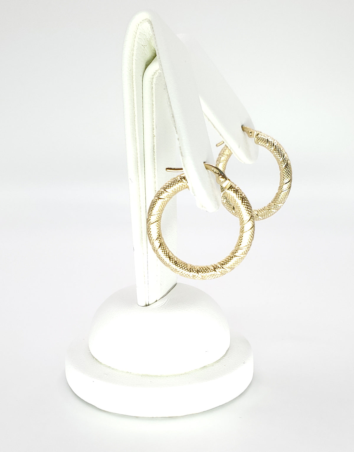 18K Yellow Gold 22mm Dia. Textured Hoop Earrings